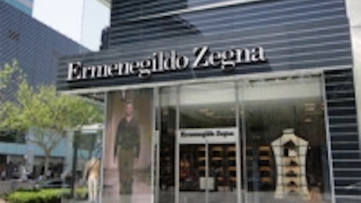 Content Dam Leds En Ugc 2010 09 Lighthouse Screens Dazzle Visitors At Ermenegildo Zegna Store In Shanghai Leftcolumn Article Thumbnailimage File
