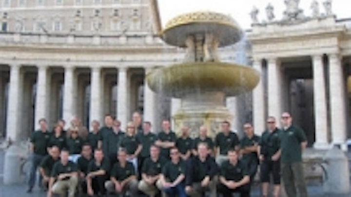 Content Dam Leds En Ugc 2010 12 Acc Silicones Hold Distributor Seminar In Rome Leftcolumn Article Thumbnailimage File