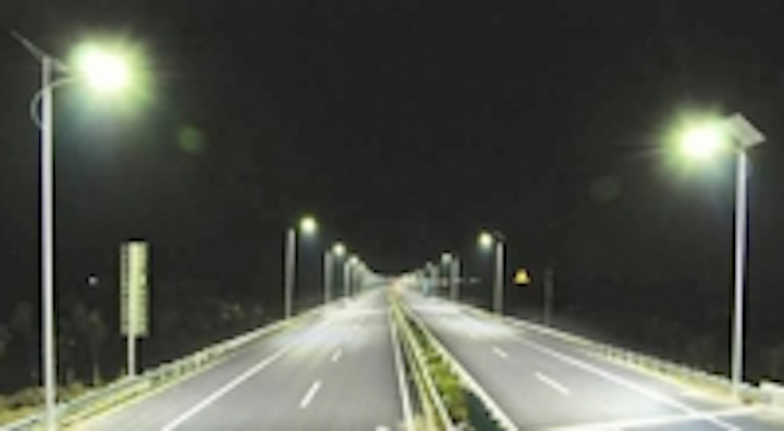 Content Dam Leds En Ugc 2010 12 Unilumin Led Street Lights Illuminate Longest Green A Road Leftcolumn Article Thumbnailimage File