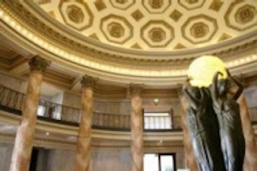 Content Dam Leds En Ugc 2011 01 La Museum Hosting 4 5 Billion Year Old Specimens Employs 21st Century Led Lighting Technology Leftcolumn Article Thumbnailimage File