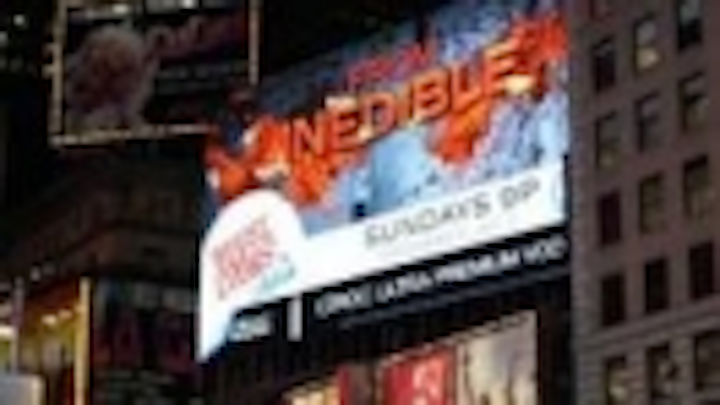 Content Dam Leds En Ugc 2011 02 D3 Debuts Largest Continuous Surface Digital Led Screen In Times Square Leftcolumn Article Thumbnailimage File