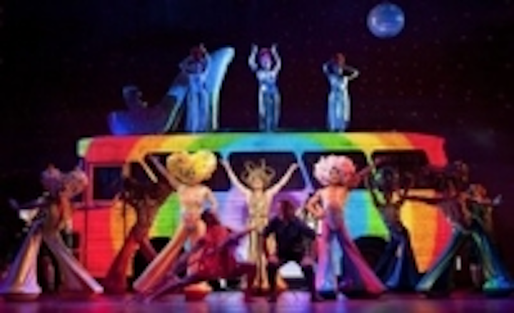 Content Dam Leds En Ugc 2011 02 Leds Dazzle Audiences In Priscilla Queen Of The Desert The Musical Leftcolumn Article Thumbnailimage File