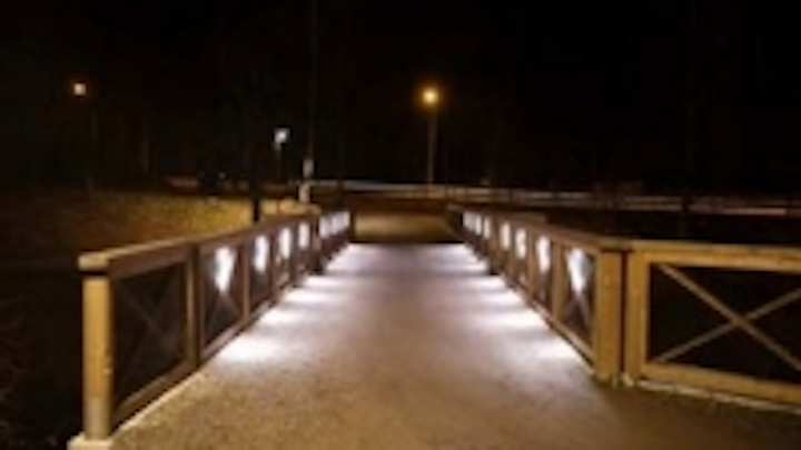 Content Dam Leds En Ugc 2011 03 Tripix Charm For Mill Bridge In Kramfors Sweden Leftcolumn Article Thumbnailimage File