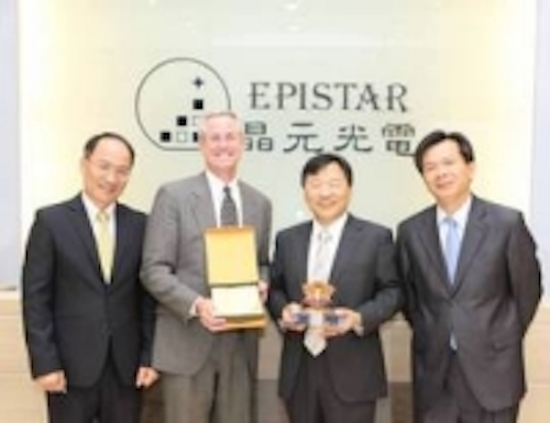 Content Dam Leds En Ugc 2011 05 Dow Electronic Materials Wins Epistar S First Ever Supplier Award For Supply Of Metalorganic Precurs Leftcolumn Article Thumbnailimage File