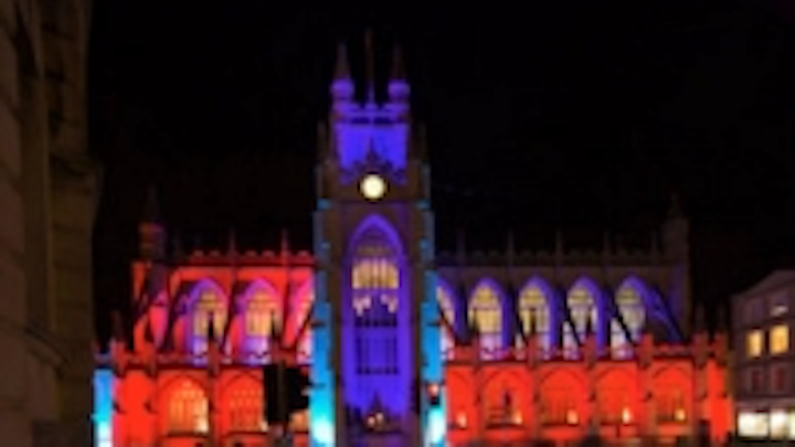 Content Dam Leds En Ugc 2011 06 Robe Anolis Light Bath Abbey Leftcolumn Article Thumbnailimage File
