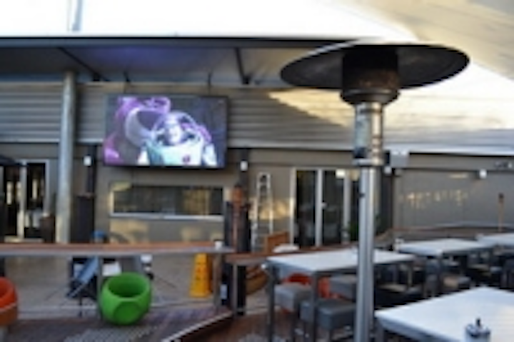Content Dam Leds En Ugc 2011 07 Createled Installs First Outdoor Highest Resolution Led Display In Australia Leftcolumn Article Thumbnailimage File