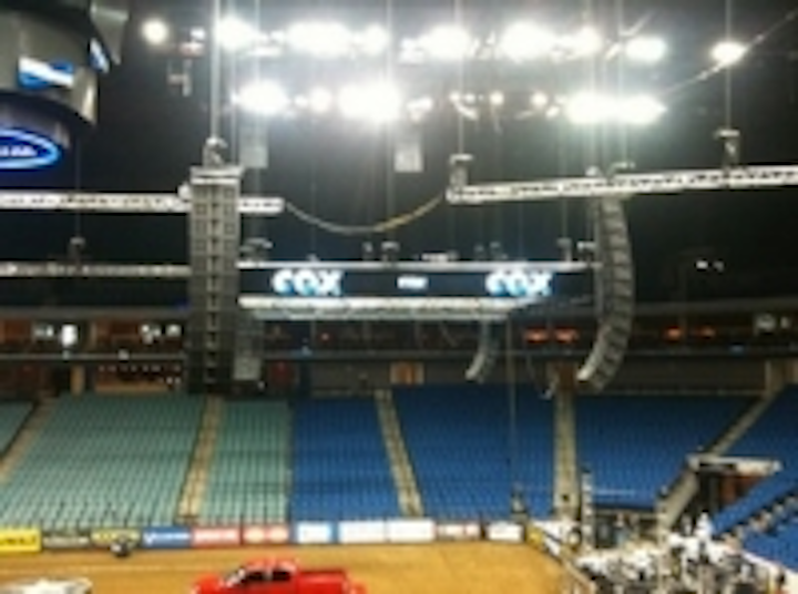 Content Dam Leds En Ugc 2011 08 Anc Sports Hang Led Signage Above Built Ford Tough Series Event Leftcolumn Article Thumbnailimage File