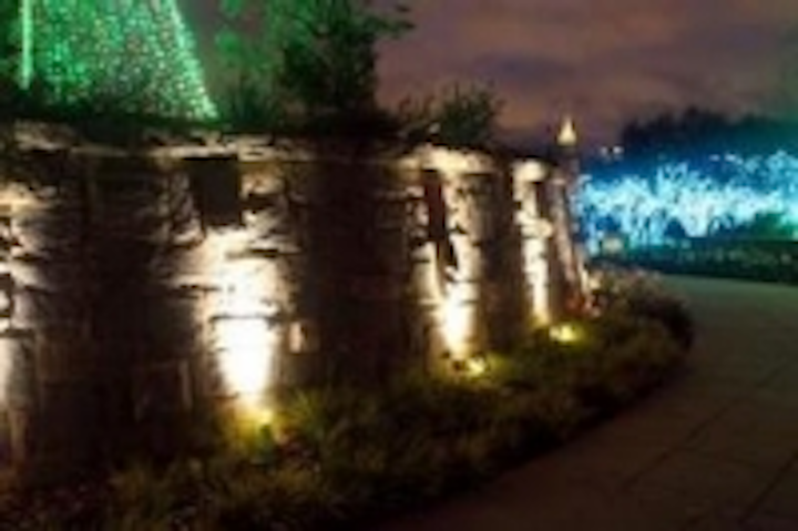 Cooper Lighting S Led Solutions Light Up The Atlanta Botanical
