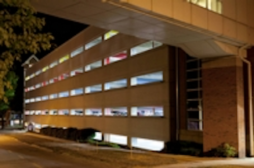 Content Dam Leds En Ugc 2011 12 Illinois Medical Center Parking Garage Achieves Energy Savings With Cree Led Luminaires Leftcolumn Article Thumbnailimage File