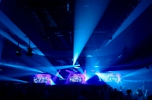 Content Dam Leds En Ugc 2011 12 Robe Spots And Moving Lights Used To Illuminate The Blue Room Leftcolumn Article Thumbnailimage File