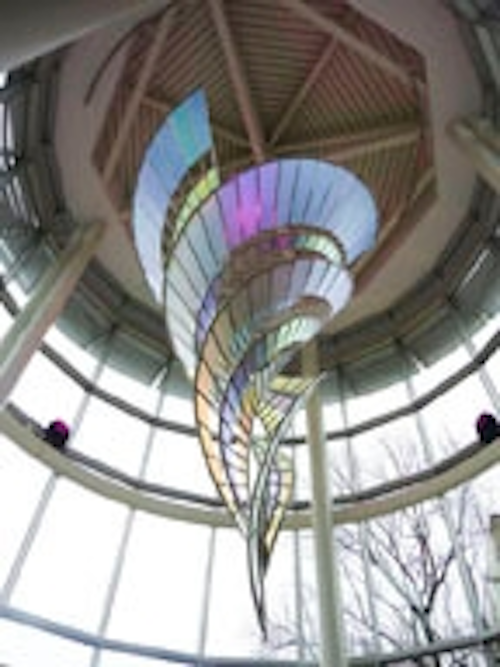 Content Dam Leds En Ugc 2012 03 Robe Illuminates Triple Helix Glass Sculpture For High Profile School Of Art Leftcolumn Article Thumbnailimage File
