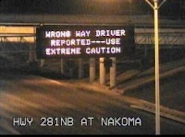Content Dam Leds En Ugc 2012 03 Tapco Flashing Led Signs In Wrong Way Driver Warning System Win Award Leftcolumn Article Thumbnailimage File