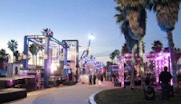 Content Dam Leds En Ugc 2012 05 Chauvet Flicker Free Lights On American Ninja Warrior Leftcolumn Article Thumbnailimage File