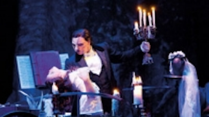 Content Dam Leds En Ugc 2012 07 Chroma Q Color Force For Phantom Of The Opera Tour Leftcolumn Article Thumbnailimage File