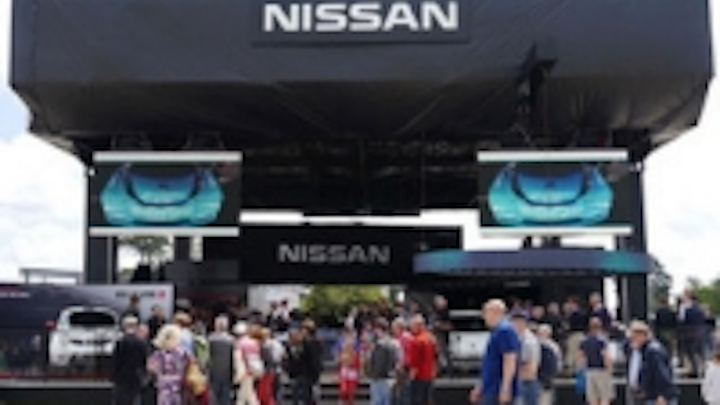 Content Dam Leds En Ugc 2012 07 Xl Events Supplies Circular Led Display For Nissan At Goodwood Festival Of Speed Leftcolumn Article Thumbnailimage File