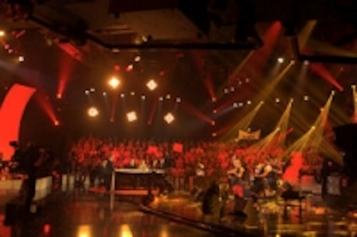 Content Dam Leds En Ugc 2012 12 Robe A Winner At La Grande Battle 2012 Leftcolumn Article Thumbnailimage File