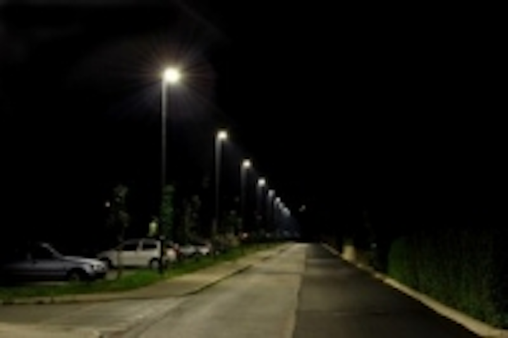 Content Dam Leds En Ugc 2013 01 Vossloh Schwabe Germany And Grah Lighting Together With Unique Led Street Lighting Control System Leftcolumn Article Thumbnailimage File