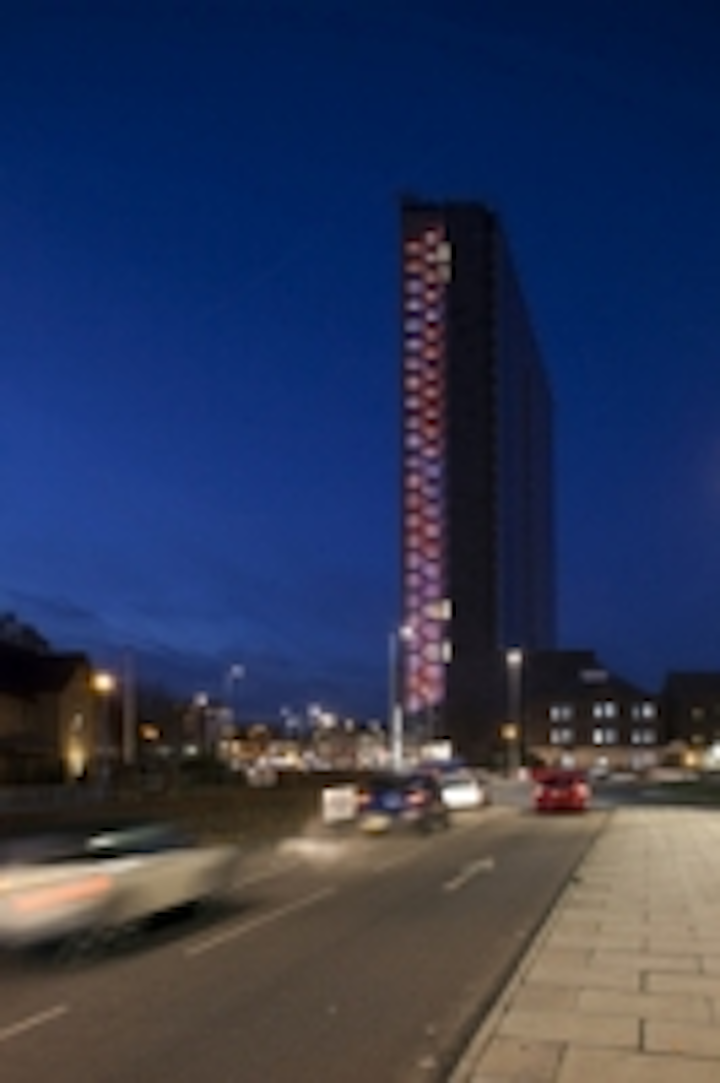 Content Dam Leds En Ugc 2013 02 Bold Media Fa Ade Puts New Essex Landmark On The Map Leftcolumn Article Thumbnailimage File