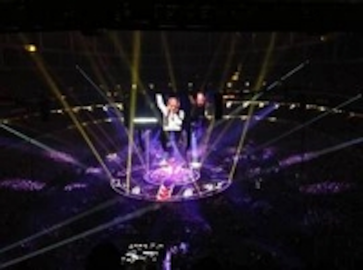 Content Dam Leds En Ugc 2013 02 Elation Ignites Passion 2013 At Georgia Dome With Pixel Controlled Circular Stage Design Leftcolumn Article Thumbnailimage File
