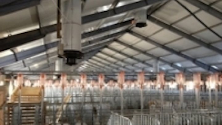 Content Dam Leds En Ugc 2013 03 Grah Lighting S Latest Led Products To Illuminate Agricultural Buildings Leftcolumn Article Thumbnailimage File