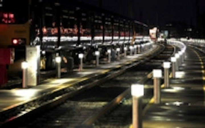 Content Dam Leds En Ugc 2013 09 Abacus Addresses Lighting Challenges At Reading Train Care Depot With Led Lights That Achieve Safety Leftcolumn Article Thumbnailimage File