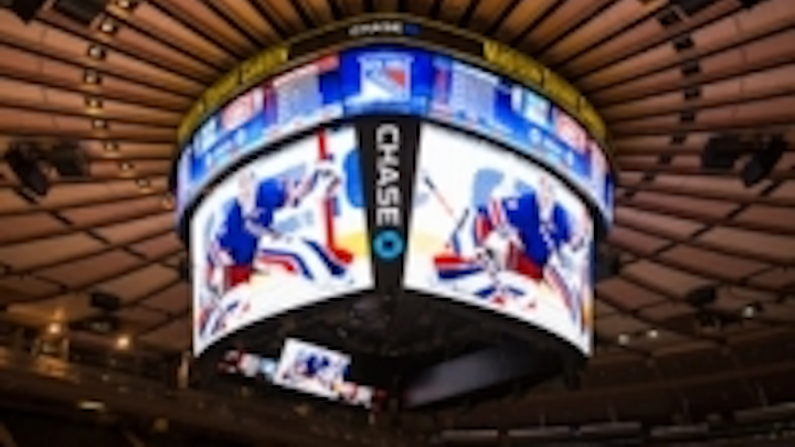 Content Dam Leds En Ugc 2013 10 Madison Square Garden Unveils Design For Gardenvision Centerhung Multimedia Display From Daktronics Leftcolumn Article Thumbnailimage File
