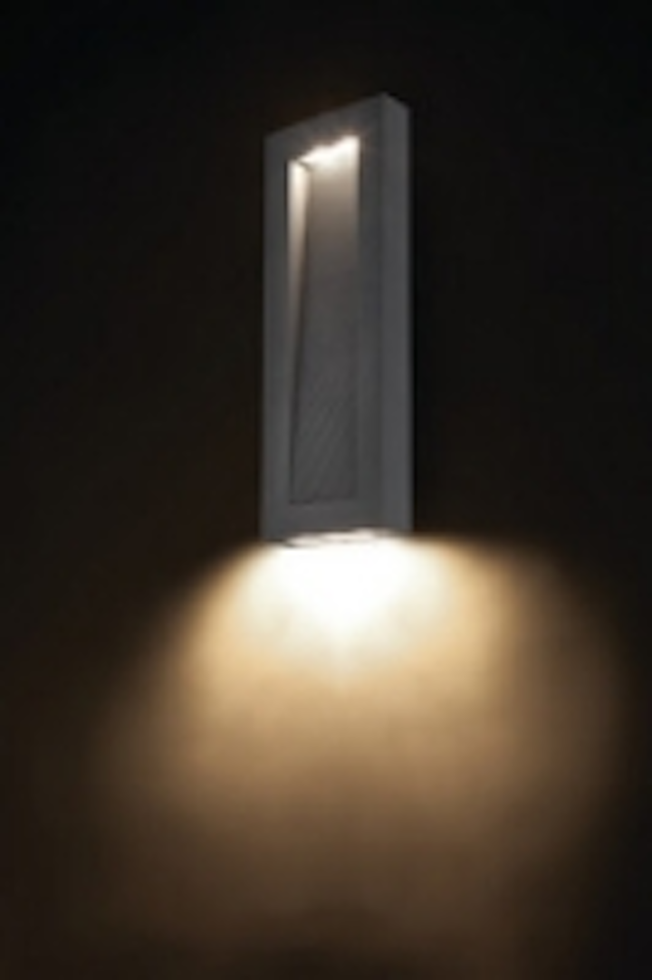 Content Dam Leds En Ugc 2013 11 Modern Forms Urban Led Sconce Provides Exterior Illumination Without Light Pollution Leftcolumn Article Thumbnailimage File