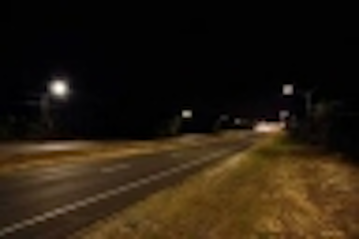 Content Dam Leds En Ugc Iif 2014 01 Florida Dot Addresses Highway Safety Concerns With Acuity Brands Led Luminaires Leftcolumn Article Thumbnailimage File
