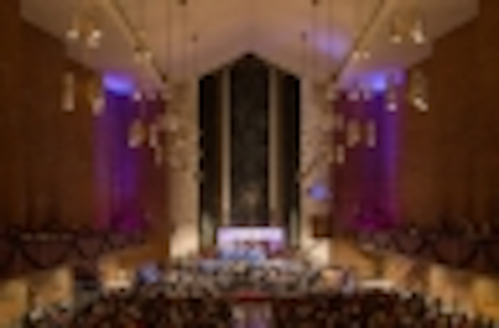 Content Dam Leds En Ugc Iif 2014 02 Chauvet Professional S Ovation E 190ww Led Lights Illuminate Valparaiso Chapel Architecture Leftcolumn Article Thumbnailimage File