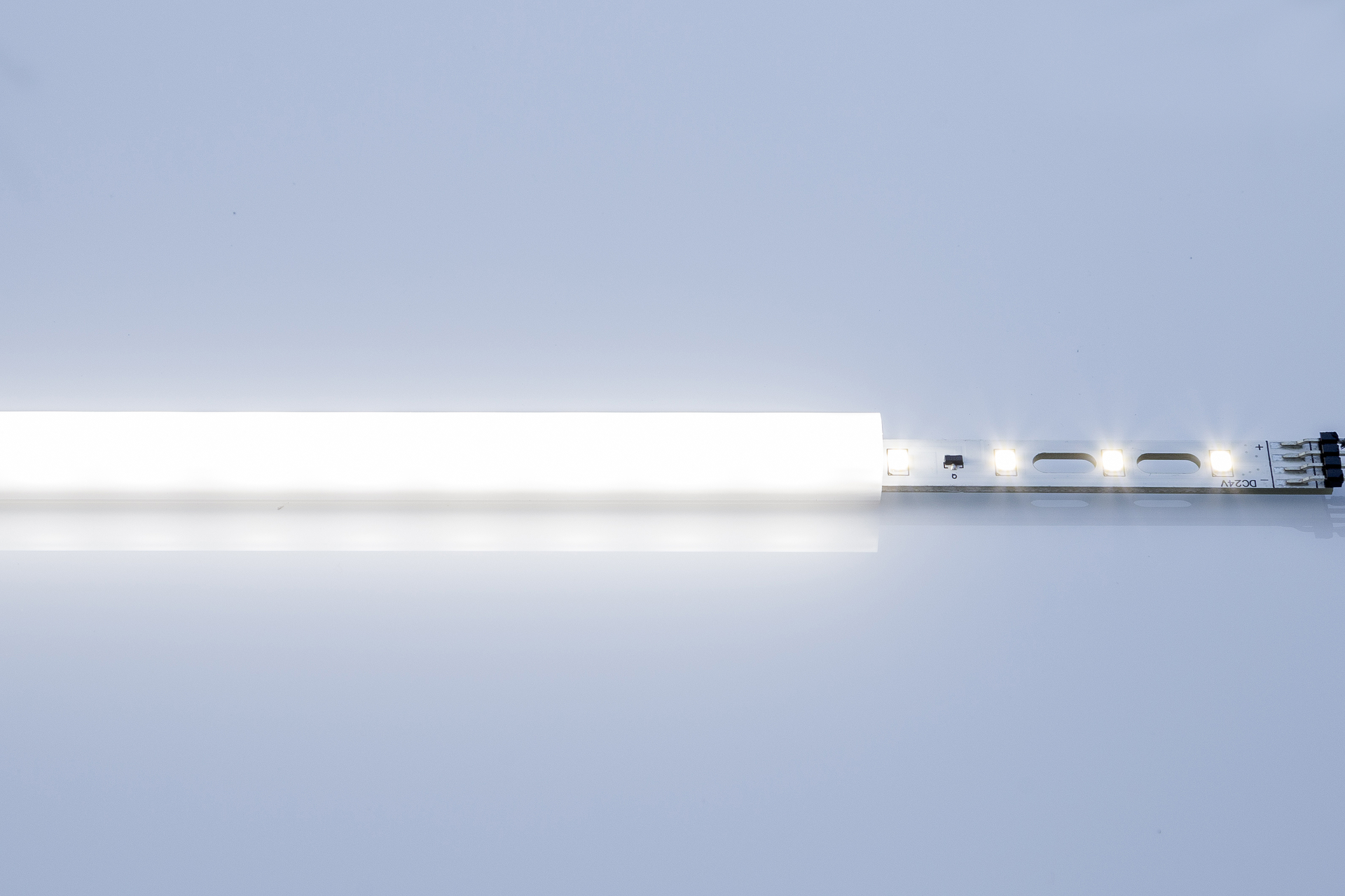 New Customizable Shelf Light Bars from Environmental Lights LEDs Magazine