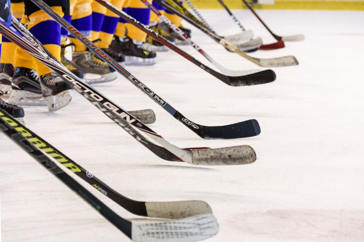 Signify hopes its new NHL deal helps it line up lighting projects at thousands of rinks. (Photo credit: Image by Photo Mix via Pixabay; used under free license for commercial or non-commercial purposes.)