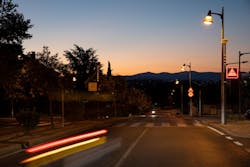 Outdoor SSL levels in Pozuelo de Alarc&oacute;n can be dimmed late at night or as day breaks.