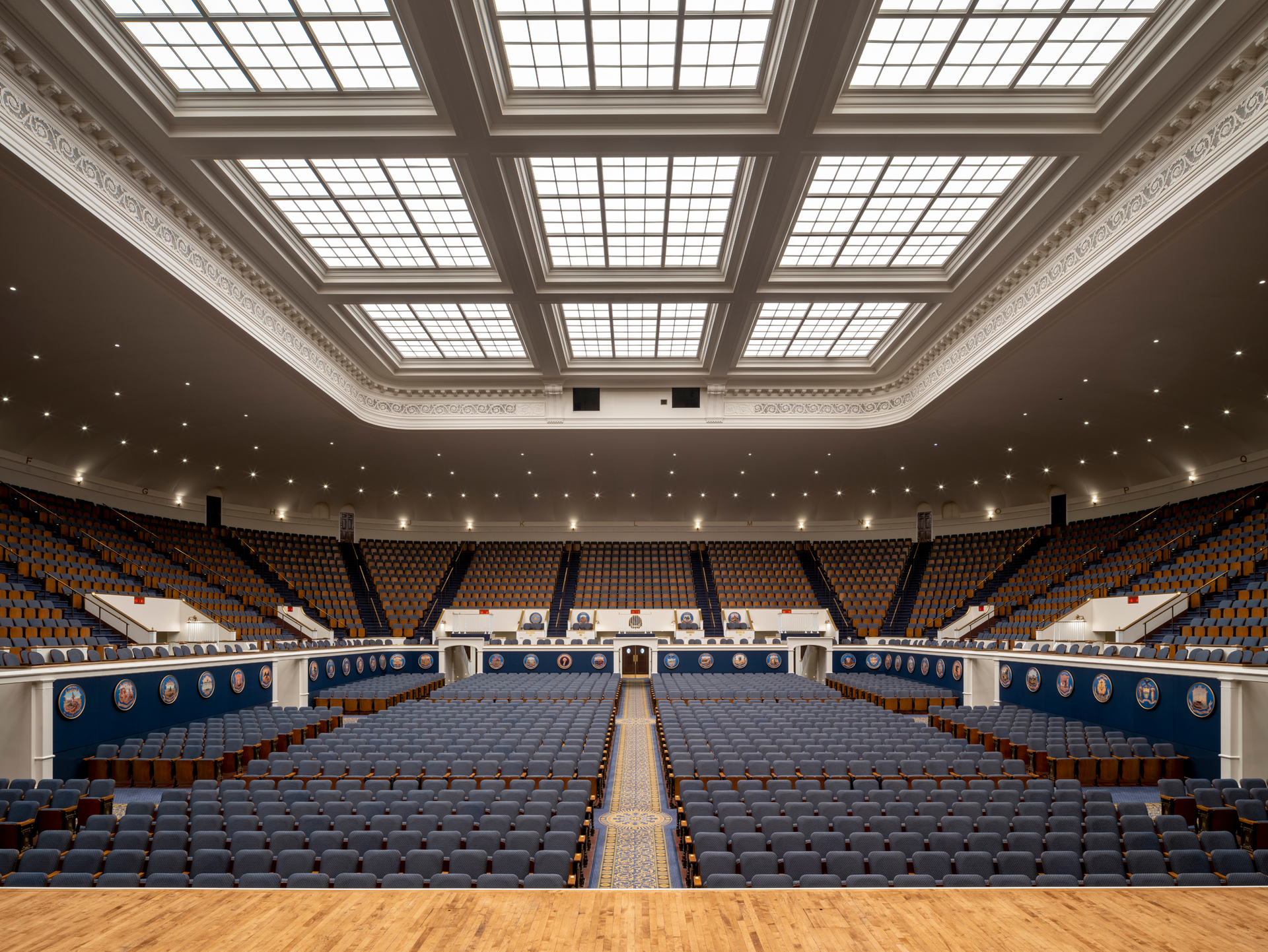 Crafting a multipurpose laylight at DAR Constitution Hall LEDs Magazine