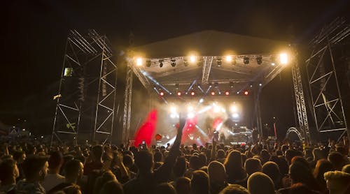 Ams Osram gave a big cheer for halogen stage lighting while also noting that LEDs will ultimately prevail in entertainment (stock photo, does not identify the light source).