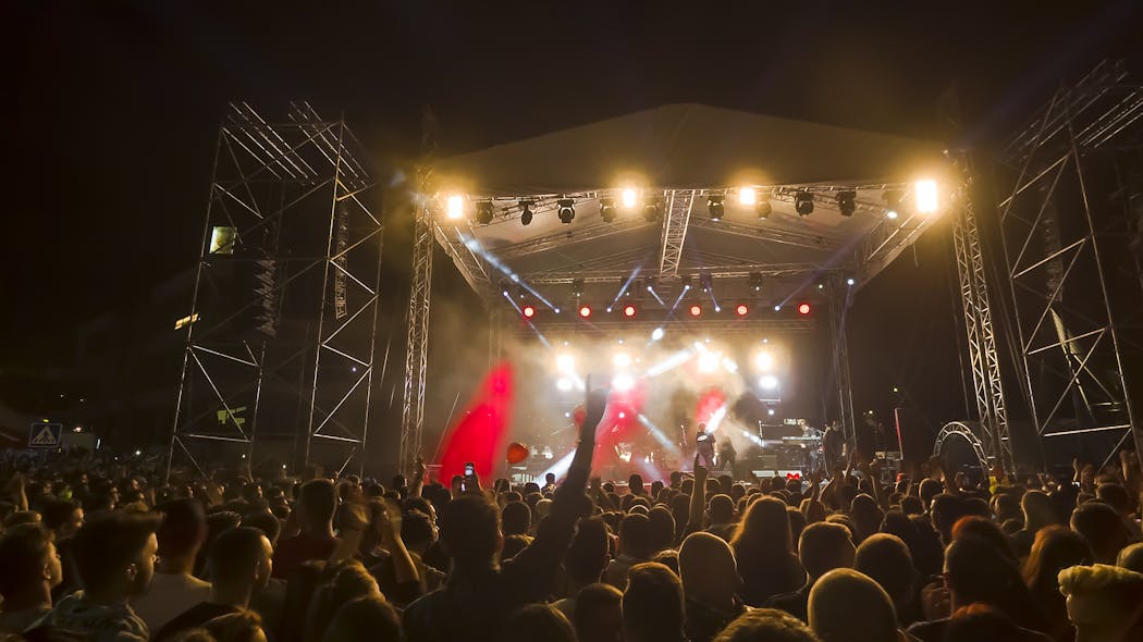 Ams Osram gave a big cheer for halogen stage lighting while also noting that LEDs will ultimately prevail in entertainment (stock photo, does not identify the light source).